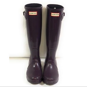 Hunter glossy purple rain boots Sz 6